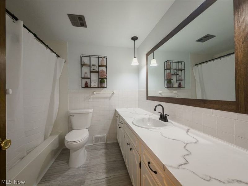 4935 Quincy Street NW, Canton, OH 44708 Photo 8