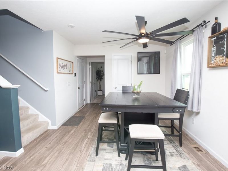 2671 Himelrigh Boulevard, Barberton, OH 44203 Photo 6