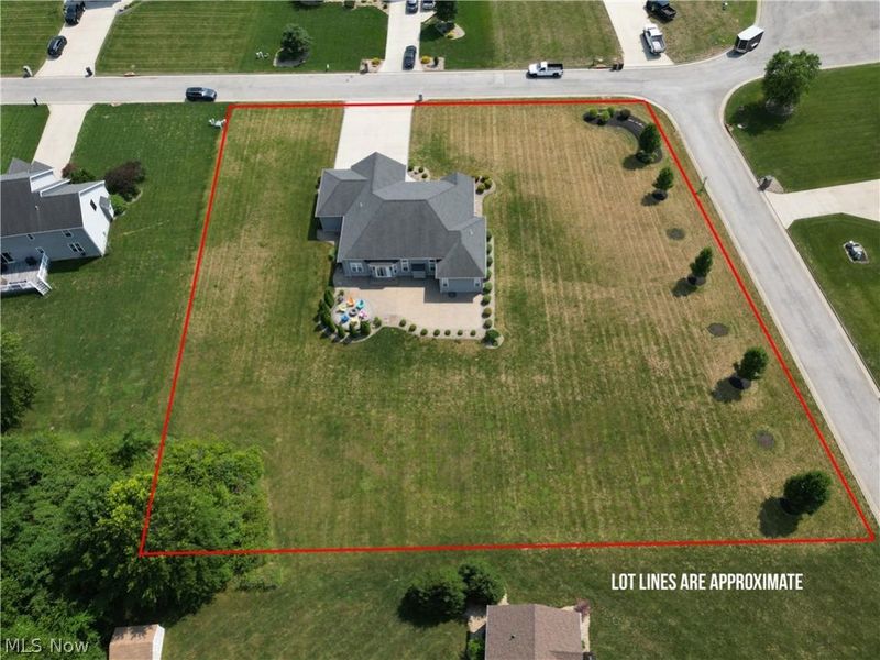 124 Cedars Drive, Poland, OH 44514 Photo 4