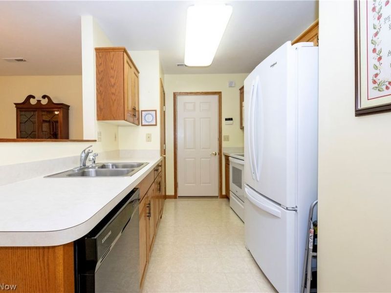 3108 Bayberry Cove, Wooster, OH 44691 Photo 9