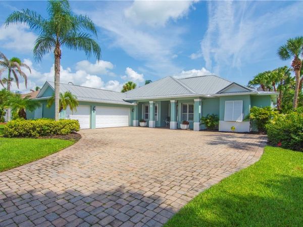 6566 35th Place, Vero Beach, FL 32966