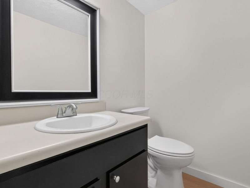 891 Noddymill Lane E, Unit 33B, Worthington, OH 43085 Photo 20