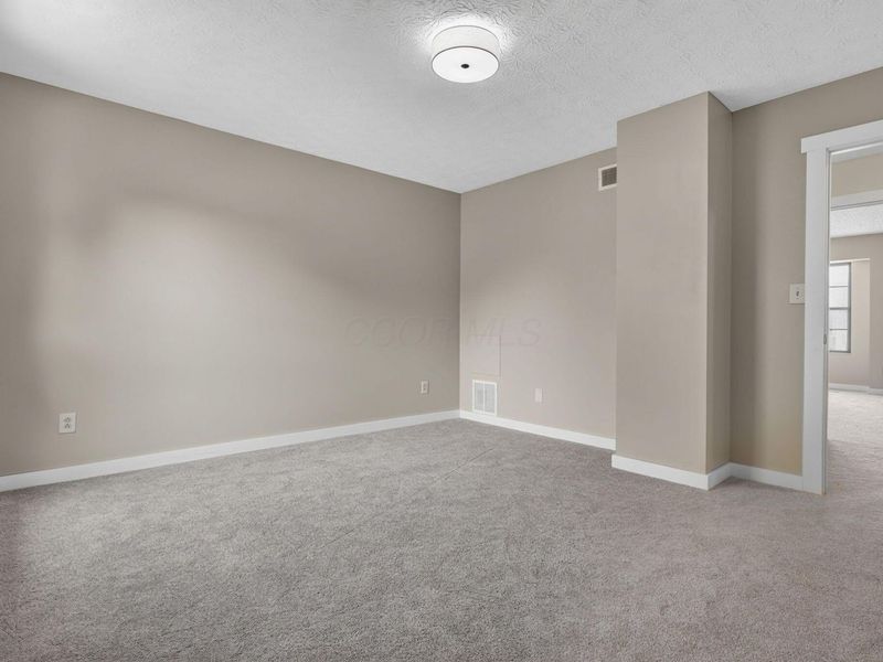 891 Noddymill Lane E, Unit 33B, Worthington, OH 43085 Photo 23