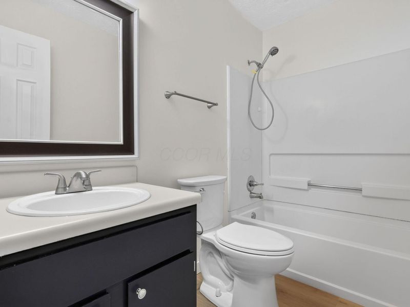 891 Noddymill Lane E, Unit 33B, Worthington, OH 43085 Photo 25