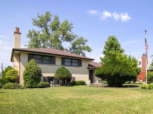 6836 W Park Lane Drive , Palos Heights, IL 60463
