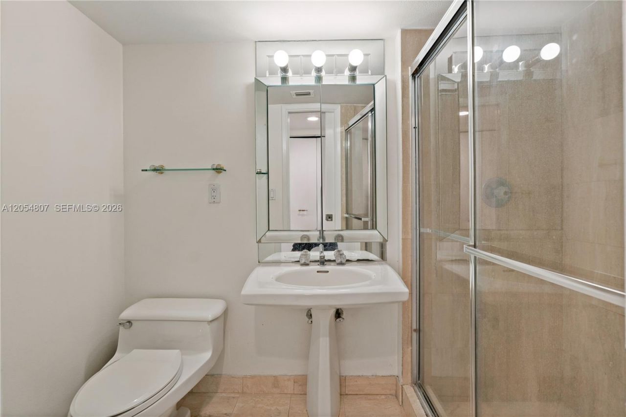 3600 Mystic Pointe Dr , Unit 1207, Aventura, FL 33180 Photo