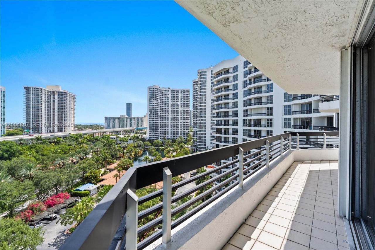 3600 Mystic Pointe Dr , Unit 1207, Aventura, FL 33180 Photo