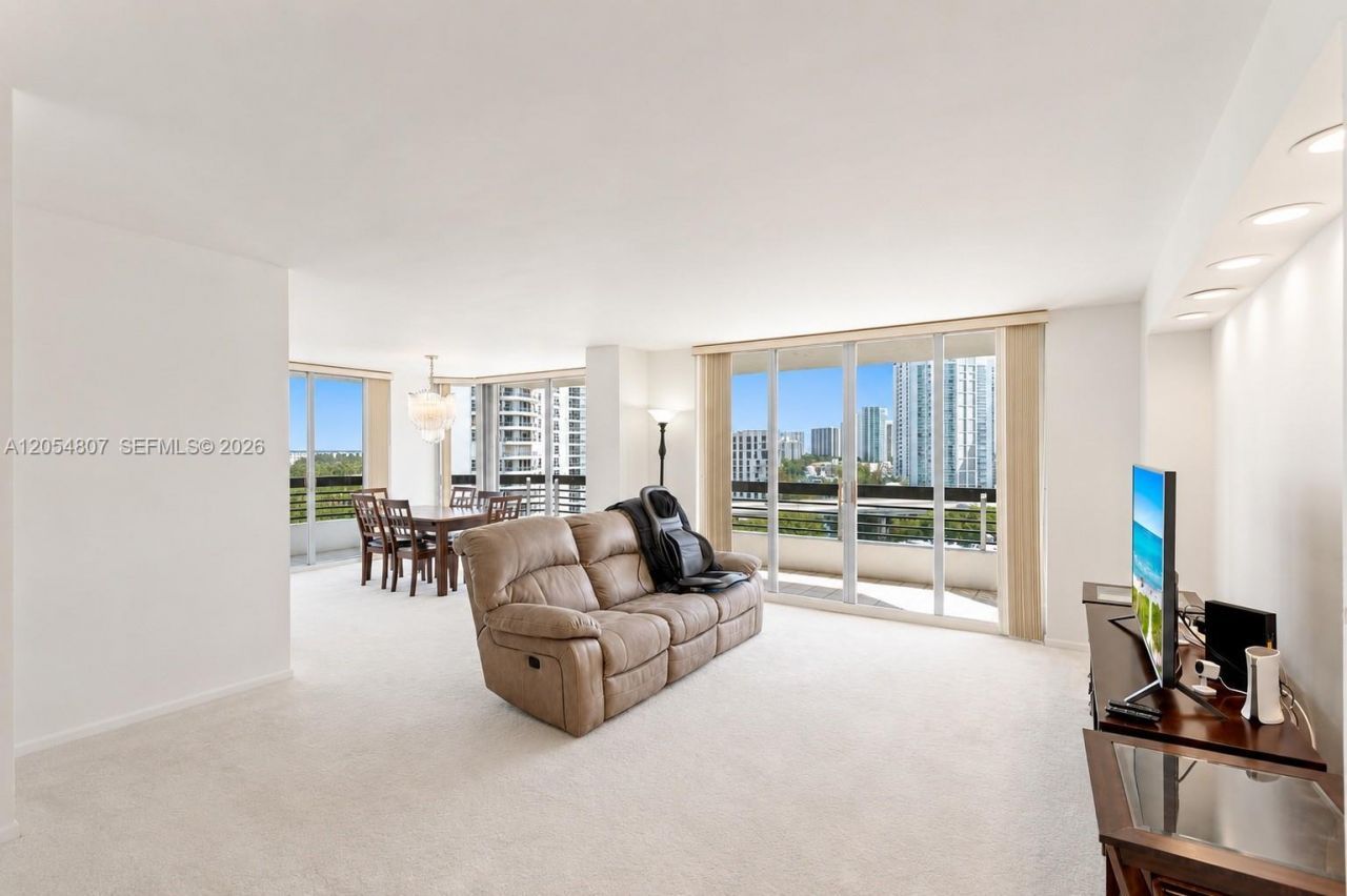 3600 Mystic Pointe Dr , Unit 1207, Aventura, FL 33180 Photo