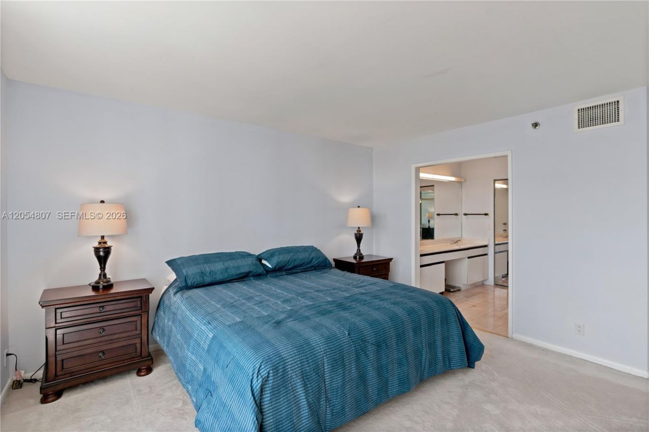 3600 Mystic Pointe Dr , Unit 1207, Aventura, FL 33180 Photo