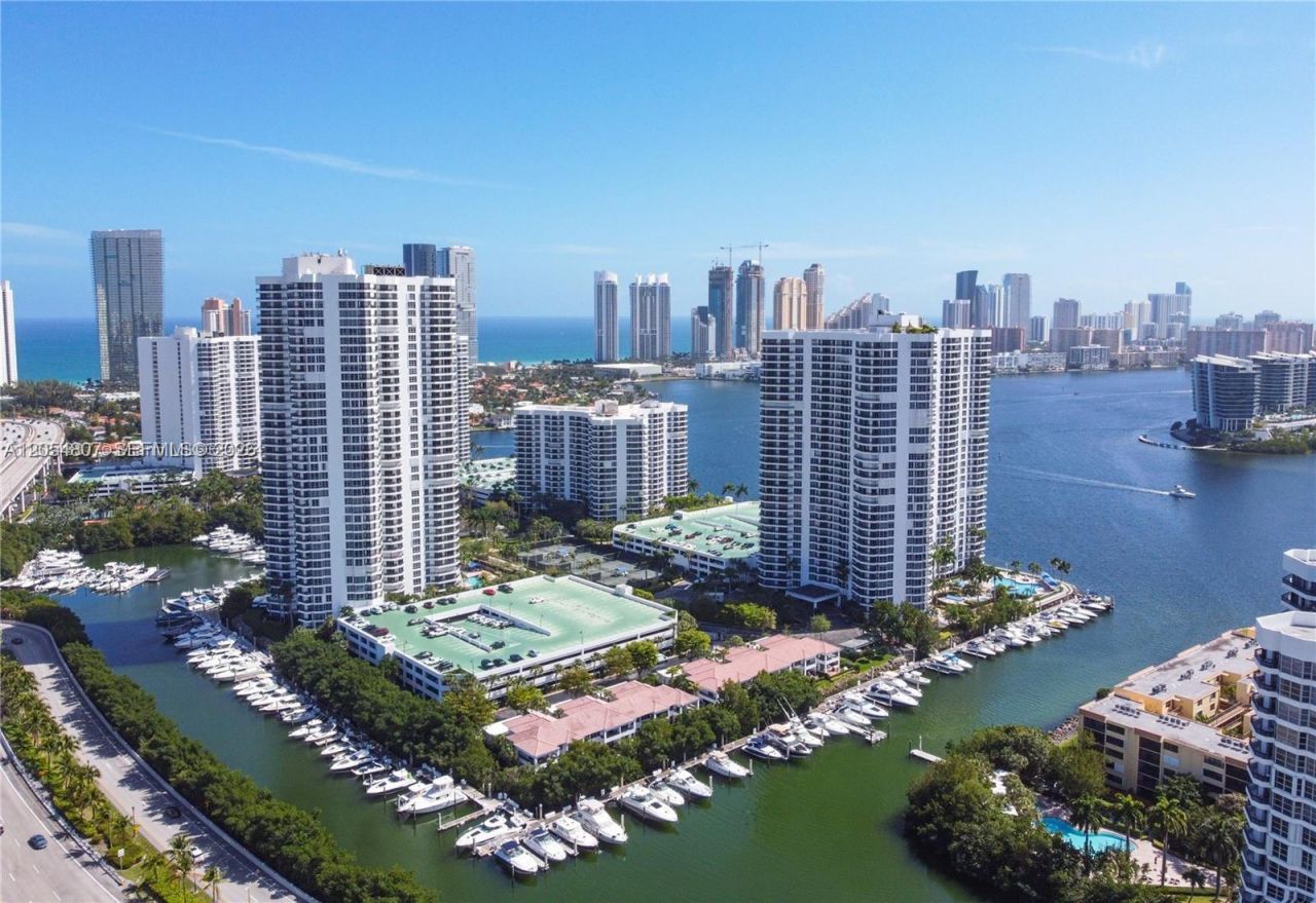 3600 Mystic Pointe Dr , Unit 1207, Aventura, FL 33180 Photo