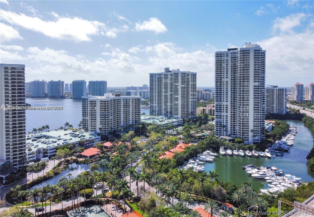 3600 Mystic Pointe Dr , Unit 1207, Aventura, FL 33180 Photo