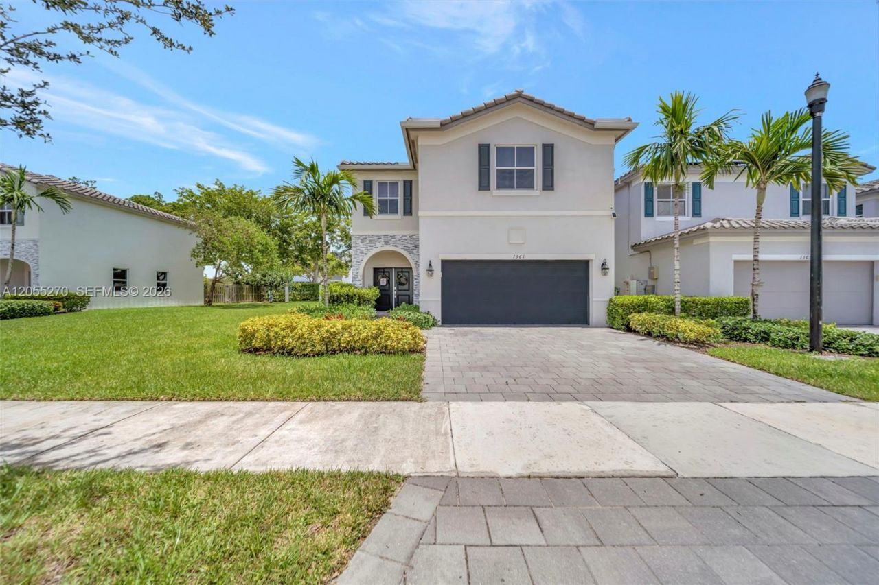 1361 SE 27th Ter, Homestead, FL 33035 Photo