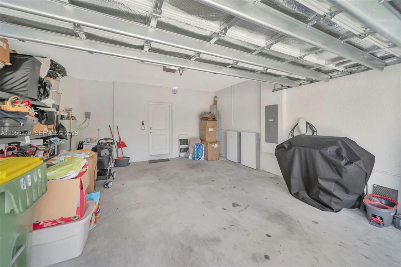 1361 SE 27th Ter, Homestead, FL 33035 Photo