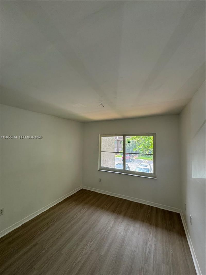 9050 NW 28th St , Unit 136, Coral Springs, FL 33065 Photo