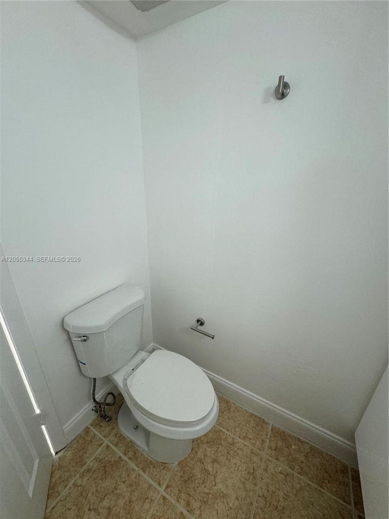9050 NW 28th St , Unit 136, Coral Springs, FL 33065 Photo