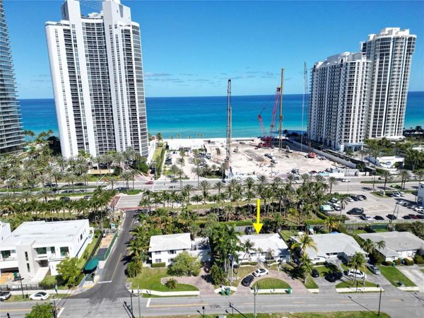 18815 Atlantic Blvd , Sunny Isles Beach, FL 33160