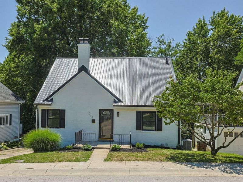 1011 Altavia Avenue, Park Hills, KY 41011 Photo 1