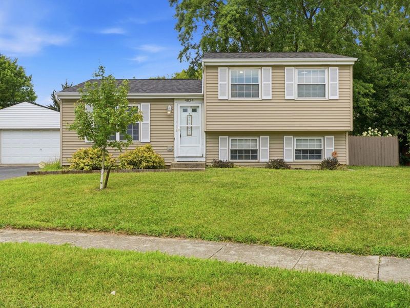 4034 Deer Lake Way, Columbus, OH 43204 Photo 3