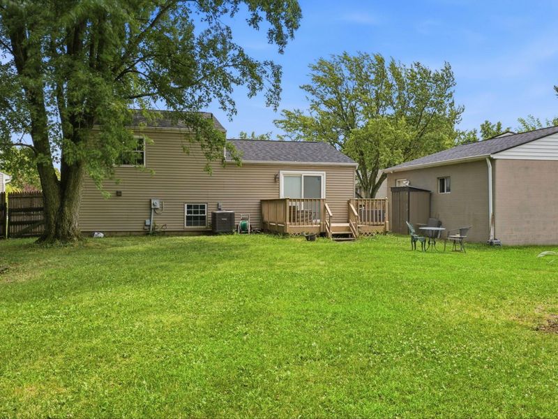 4034 Deer Lake Way, Columbus, OH 43204 Photo 5