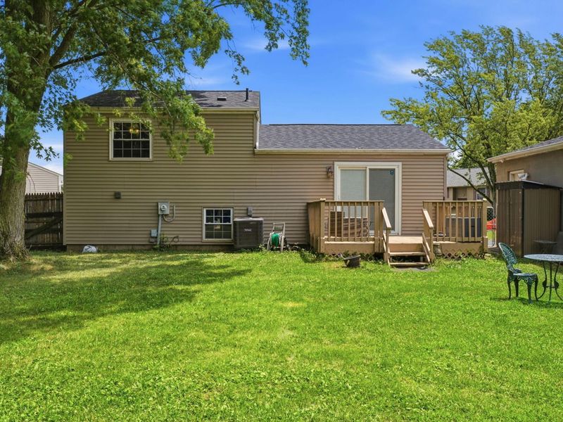 4034 Deer Lake Way, Columbus, OH 43204 Photo 6