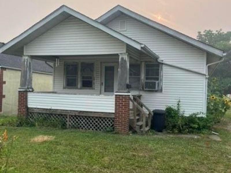 64 Broadlawn Avenue , Columbus, OH 43228 Photo 4
