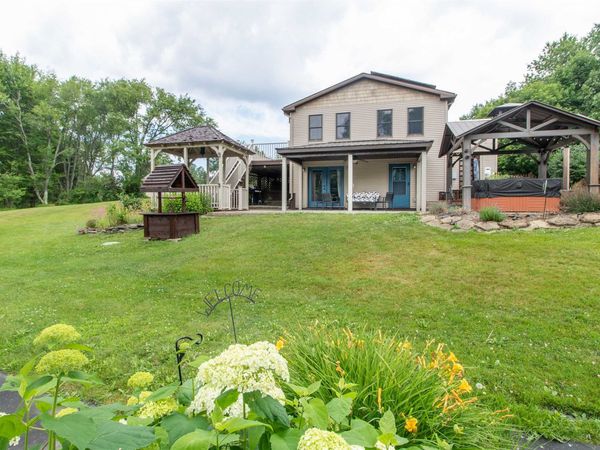 190 Lakeview Drive, Derby, VT 05855