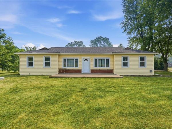 5140 Irish Lane, Fitchburg, WI 53711