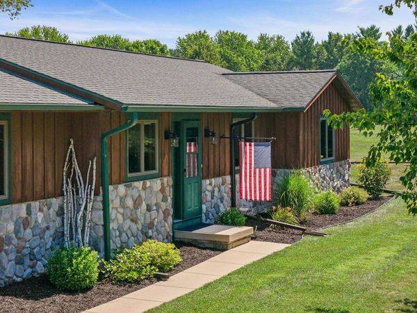 S9674 Wilhelm Drive, Prairie Du Sac, WI 53578