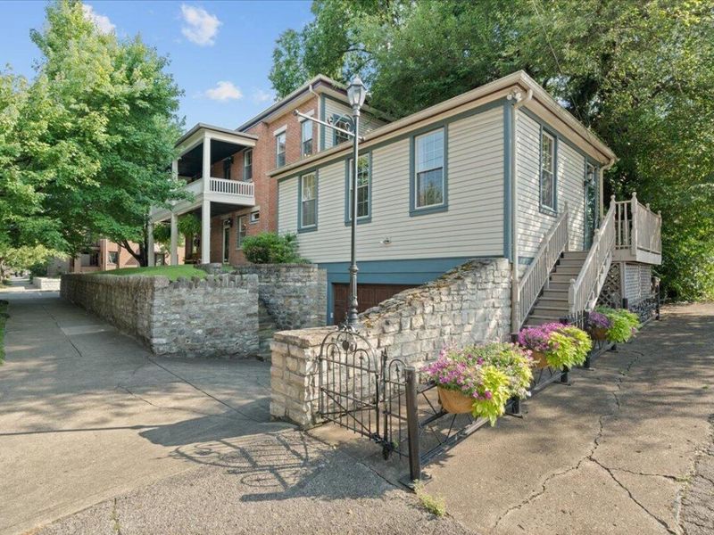 237 E 7th Street, Newport, KY 41071 Photo 3