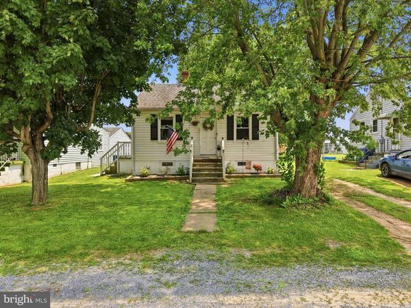 321 2ND AVENUE, TIMBERVILLE, VA 22853