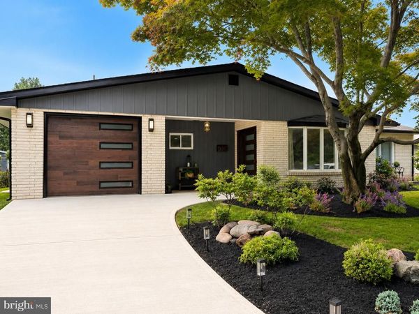 139 WILLOW DRIVE , LEVITTOWN, PA 19054