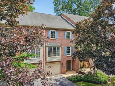 103 BRIGHTON CIRCLE, DEVON, PA 19333