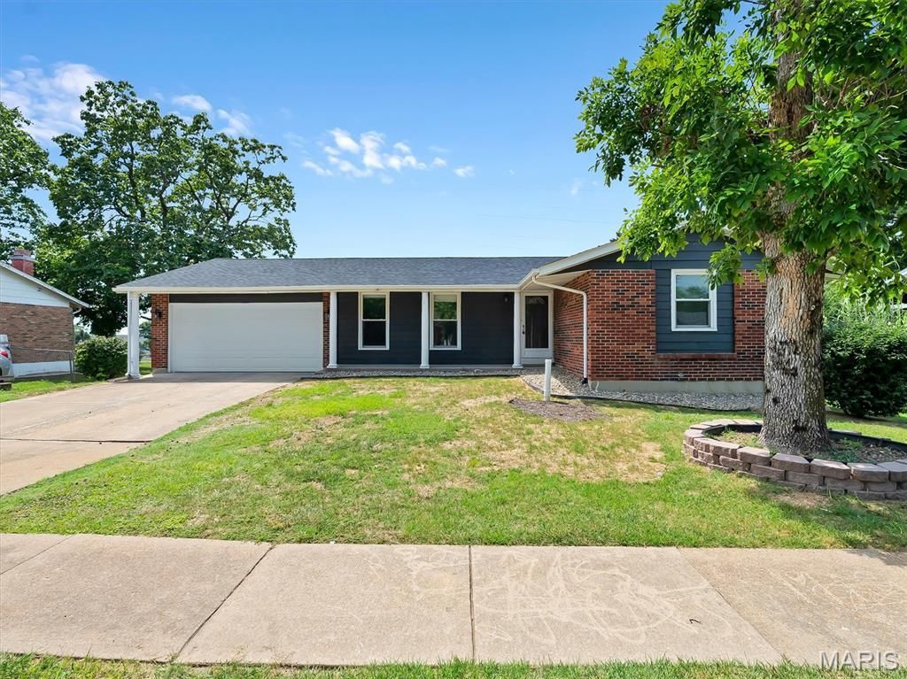 1215 Holgate Drive, Manchester, MO 63021 Main Photo