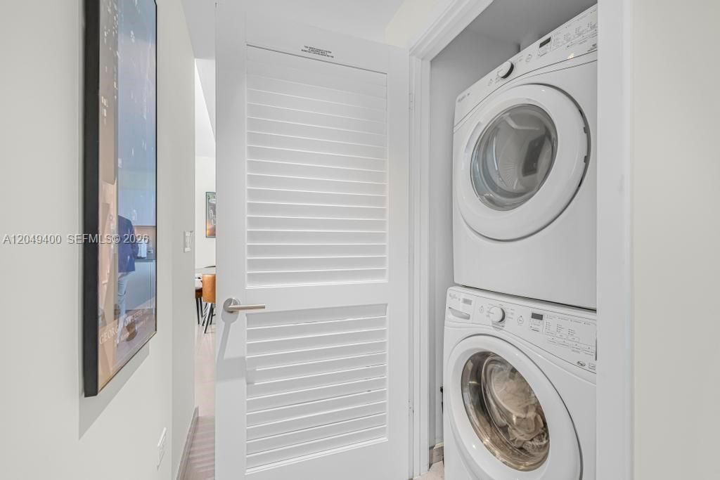 68 SE 6th St , Unit 1710, Miami, FL 33131 Photo