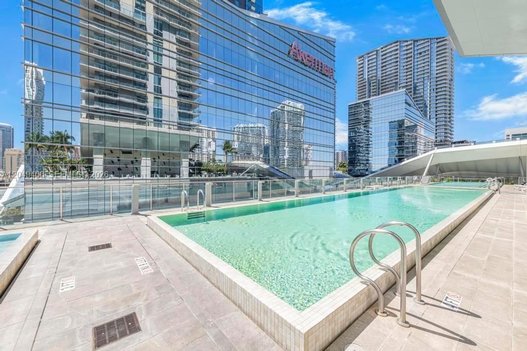 68 SE 6th St , Unit 1710, Miami, FL 33131 Photo