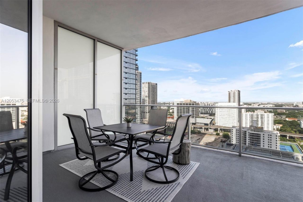 851 NE 1st Ave , Unit 2308, Miami, FL 33132 Photo