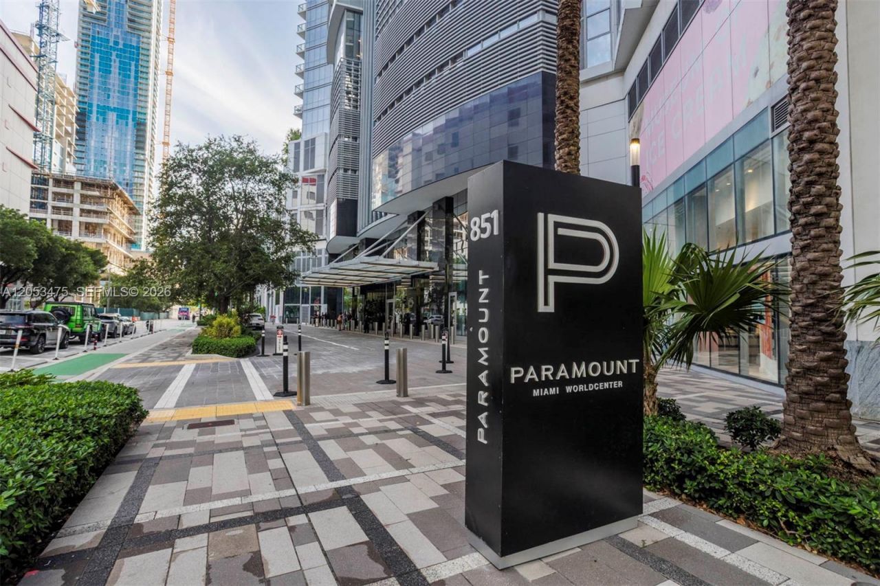 851 NE 1st Ave , Unit 2308, Miami, FL 33132 Photo
