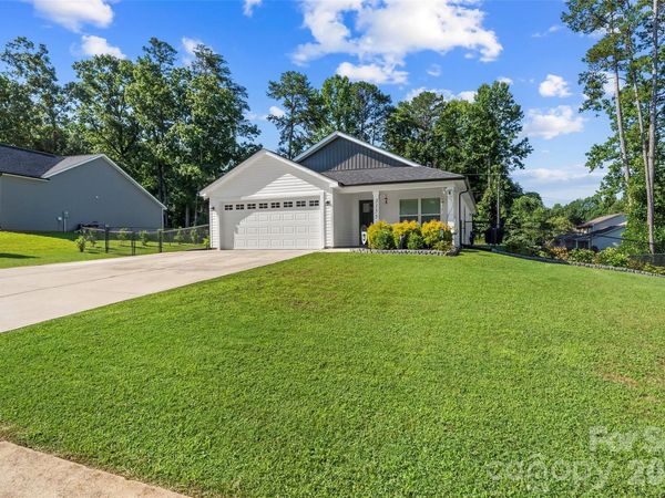 3155 Riber Lane , Claremont, NC 28610