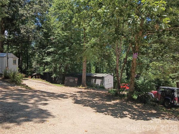2 Jasmine Park Place , Candler, NC 28715