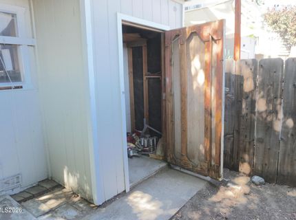 1349 El Dorado Avenue, Unit APT F, Gardnerville, NV 89410 Photo