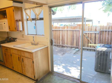 1349 El Dorado Avenue, Unit APT F, Gardnerville, NV 89410 Photo