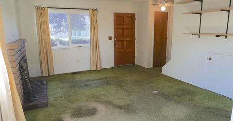 1349 El Dorado Avenue, Unit APT F, Gardnerville, NV 89410 Photo