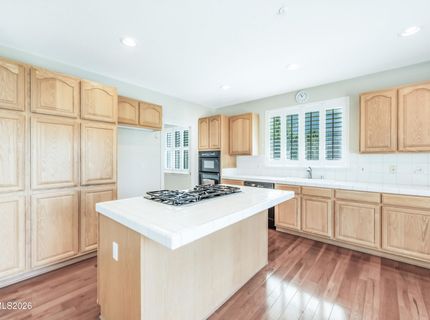 7148 Heatherwood Drive, Reno, NV 89523 Photo