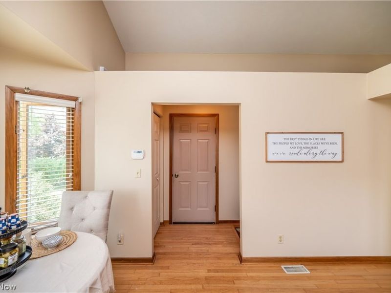1015 Niles Vienna Road, Niles, OH 44446 Photo 16