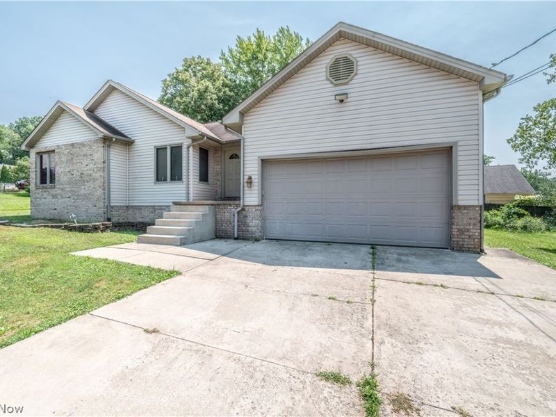 1015 Niles Vienna Road, Niles, OH 44446 Photo 3