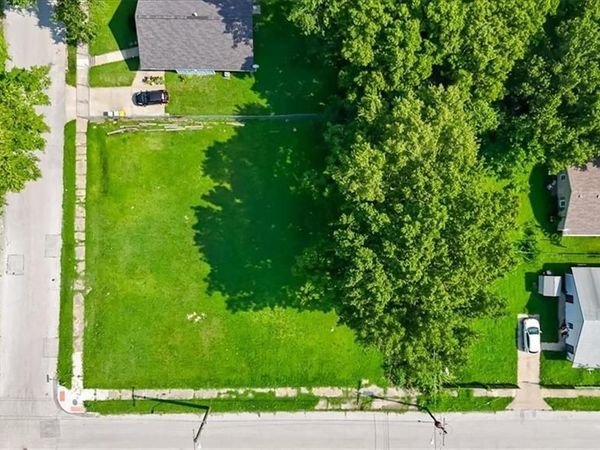 2943 & 2949 Wayne Avenue, Kansas City, MO 64109