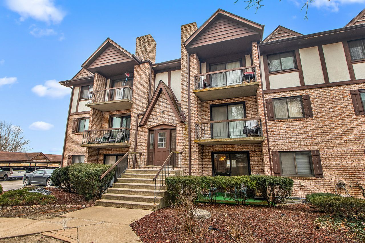 2815 Glenwood Lansing Road , Lynwood, IL 60411