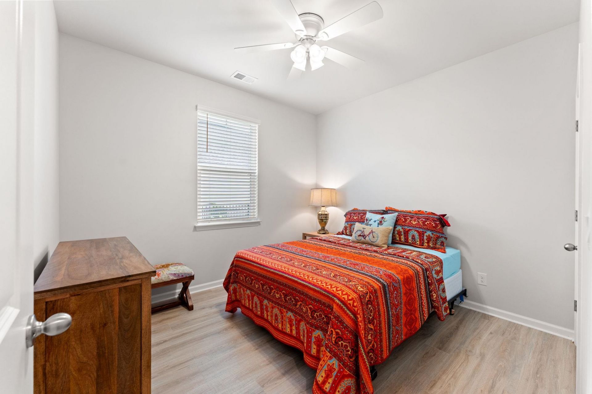 511 Cattle Drive Circle  Photo 15