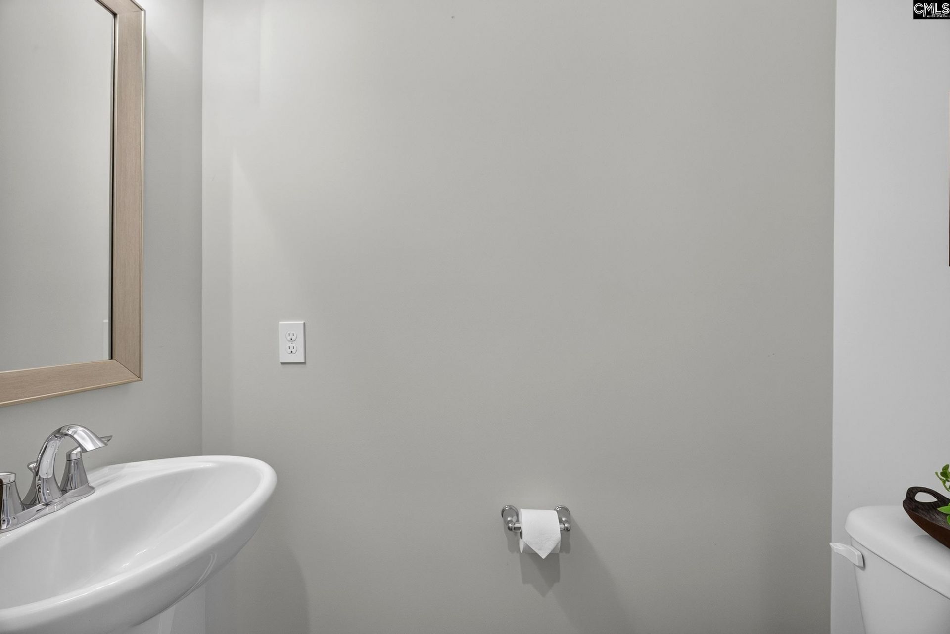 125 Calming Creek Way  Photo 28