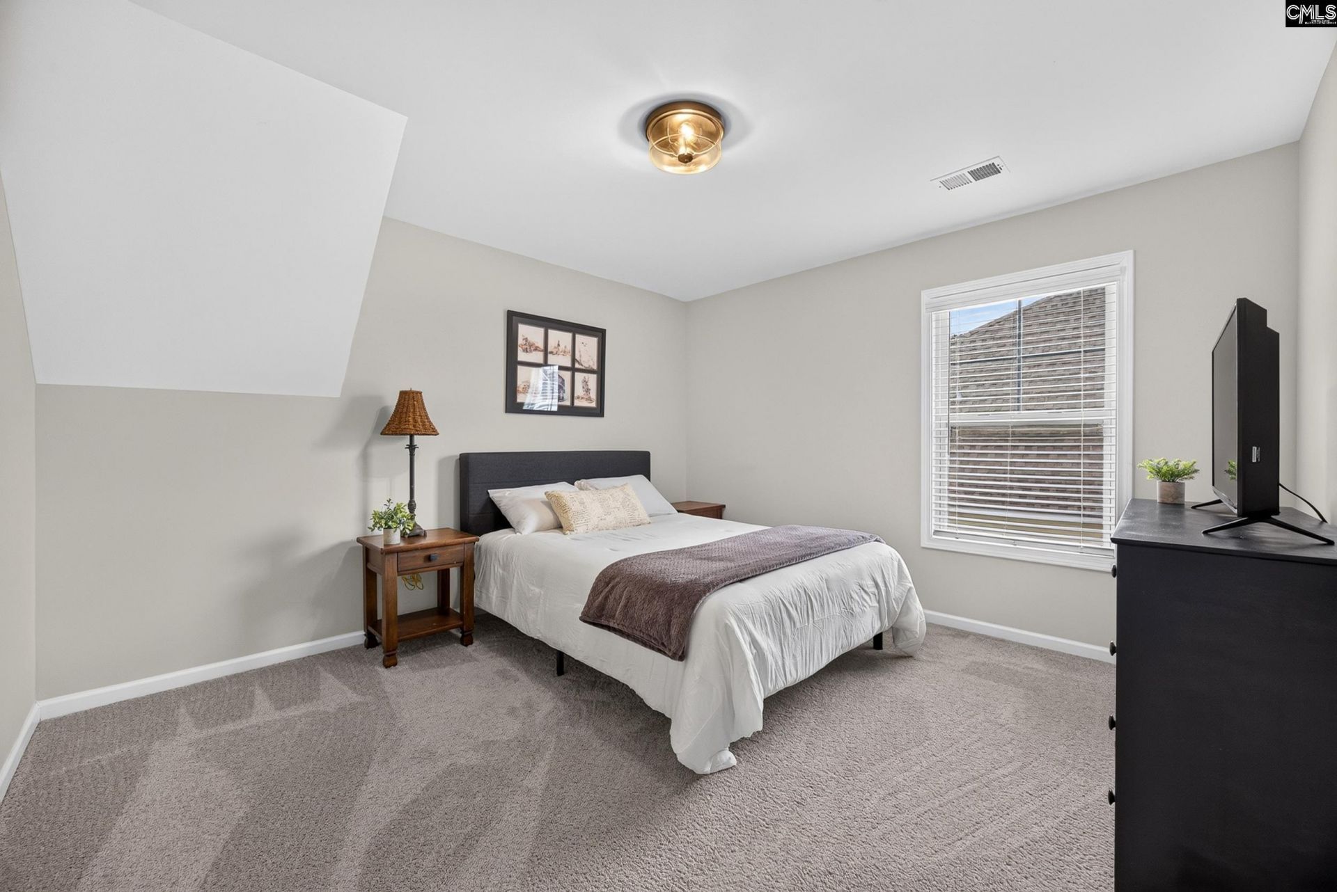 125 Calming Creek Way  Photo 33